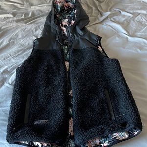 Saga Outerwear Reversible Fleece Vest